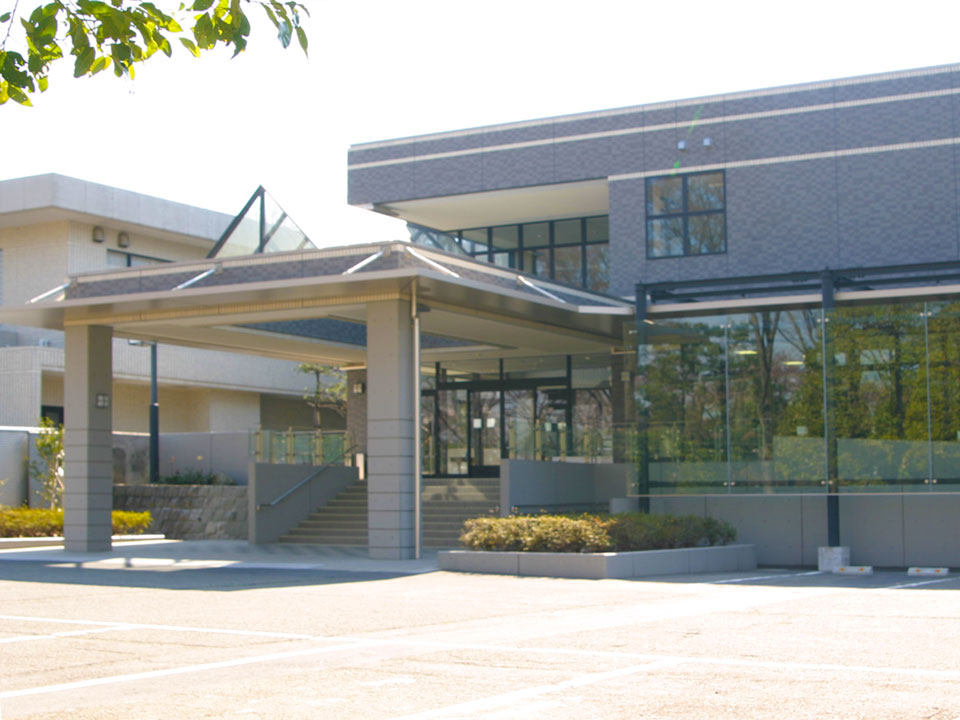 町田市家族葬 東横メモリアルが紹介する南多摩斎場の式場外観